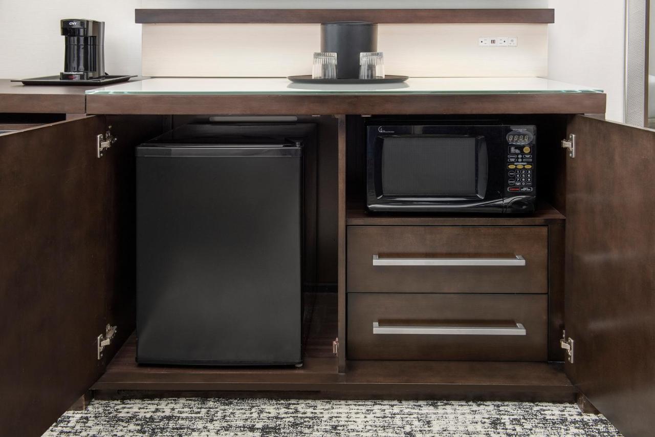Courtyard By Marriott San Diego Downtown Экстерьер фото