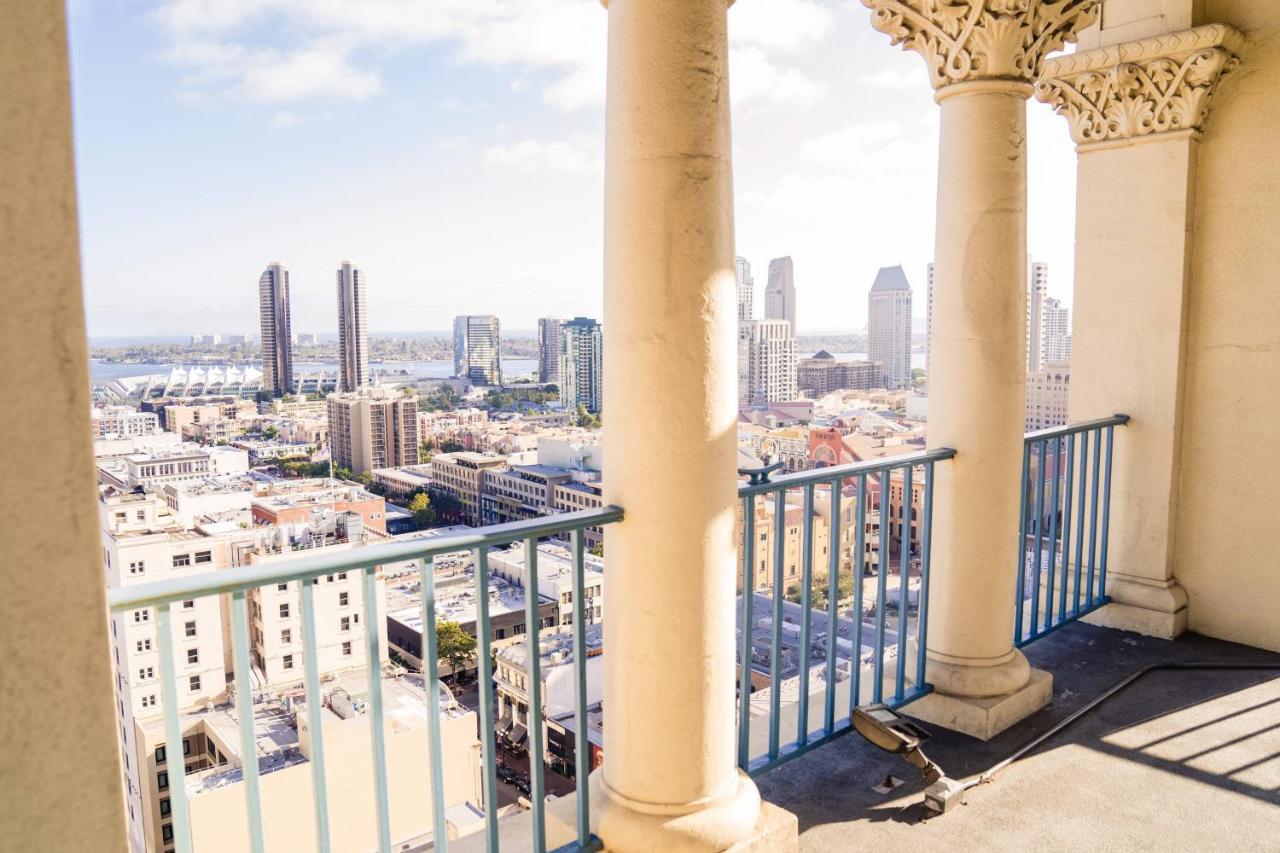Courtyard By Marriott San Diego Downtown Экстерьер фото