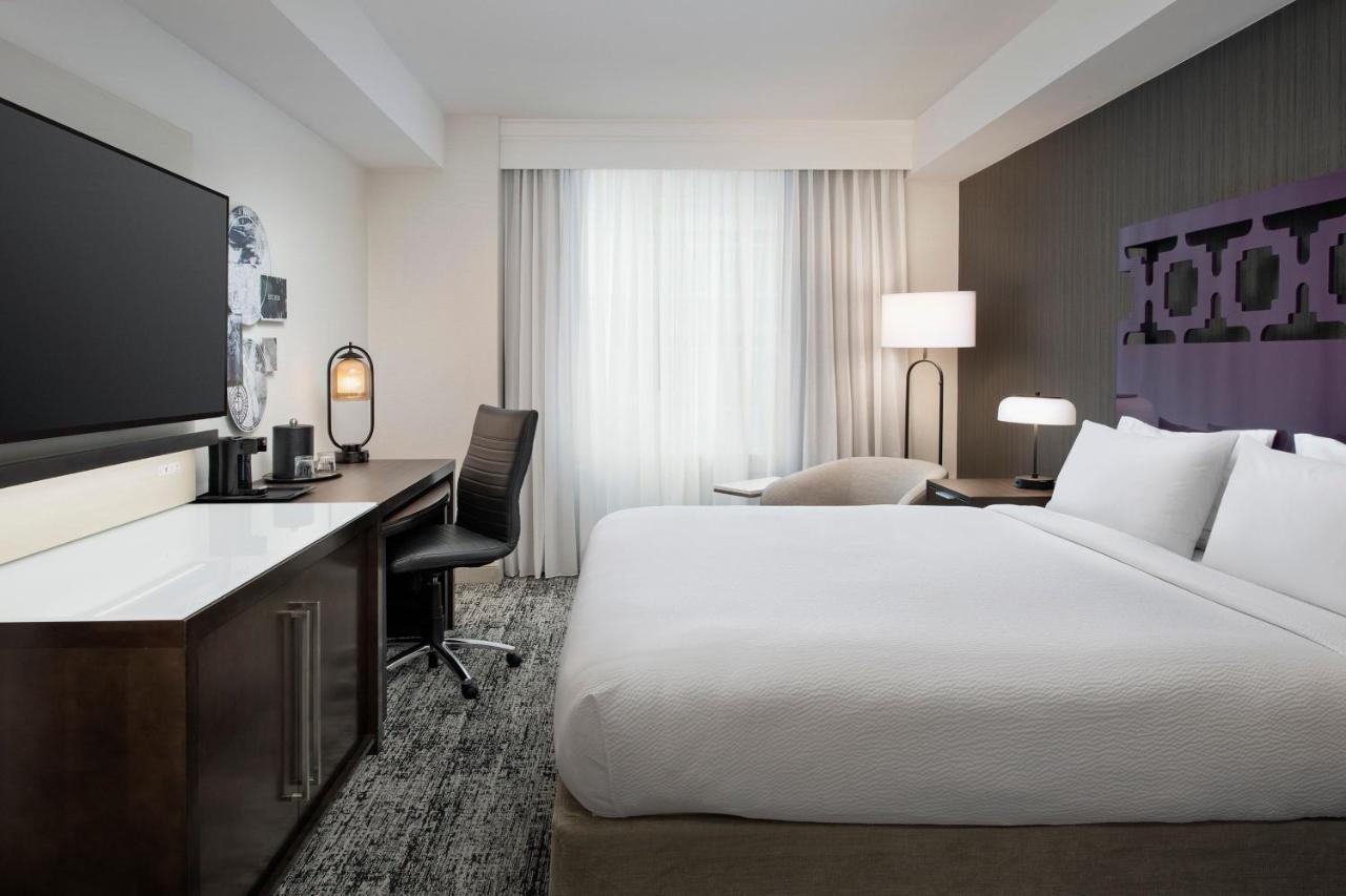 Courtyard By Marriott San Diego Downtown Экстерьер фото