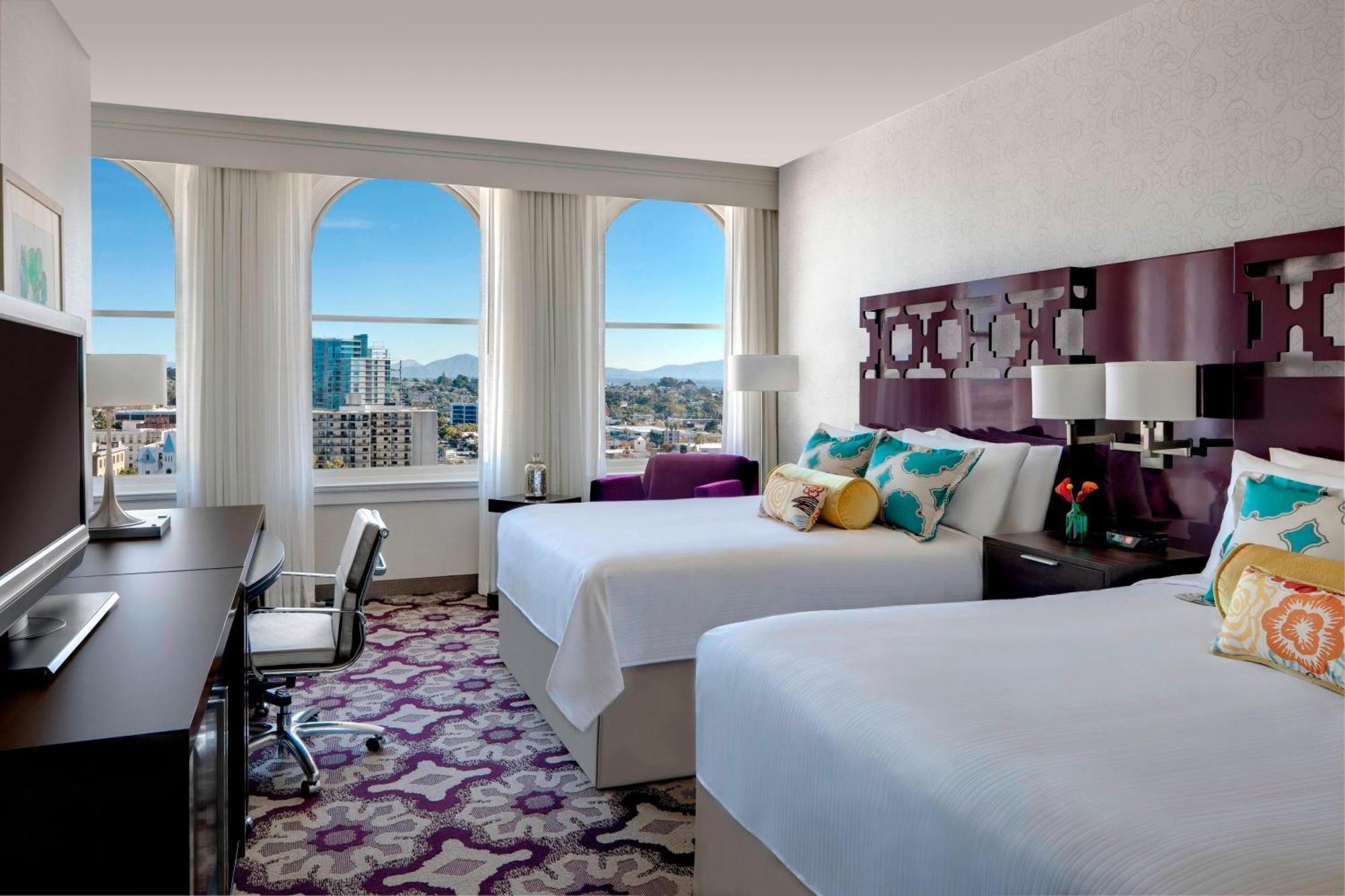 Courtyard By Marriott San Diego Downtown Экстерьер фото
